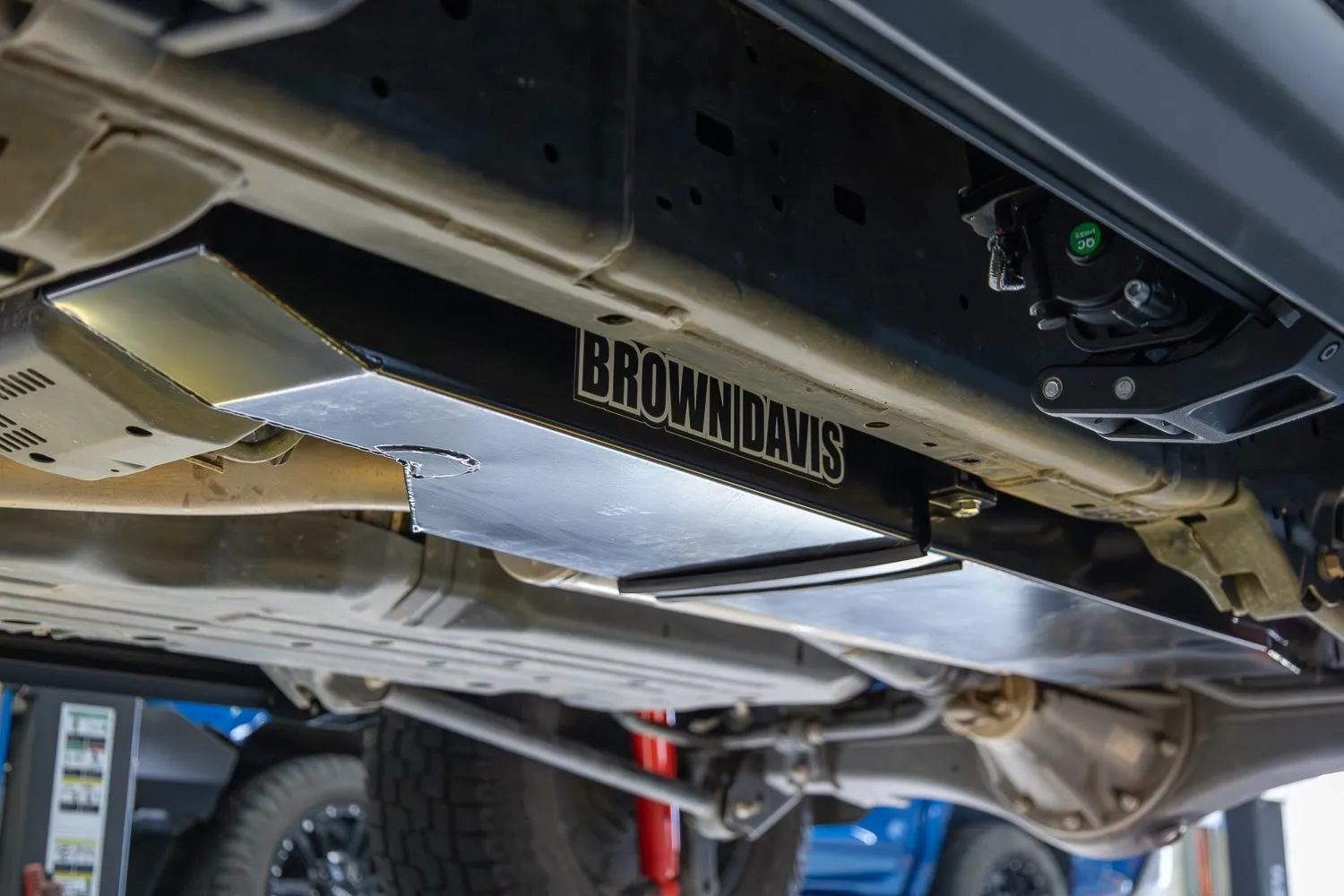 TOYOTA LANDCRUISER 300 SERIES