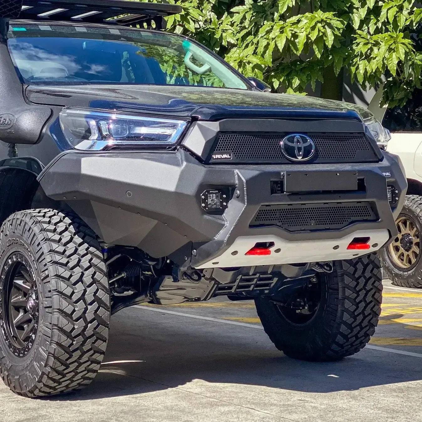 Aluminum Front Bar with RIVAL LED Fog Lights (Set of 2) - Toyota Hilux (2021, 04/2024)